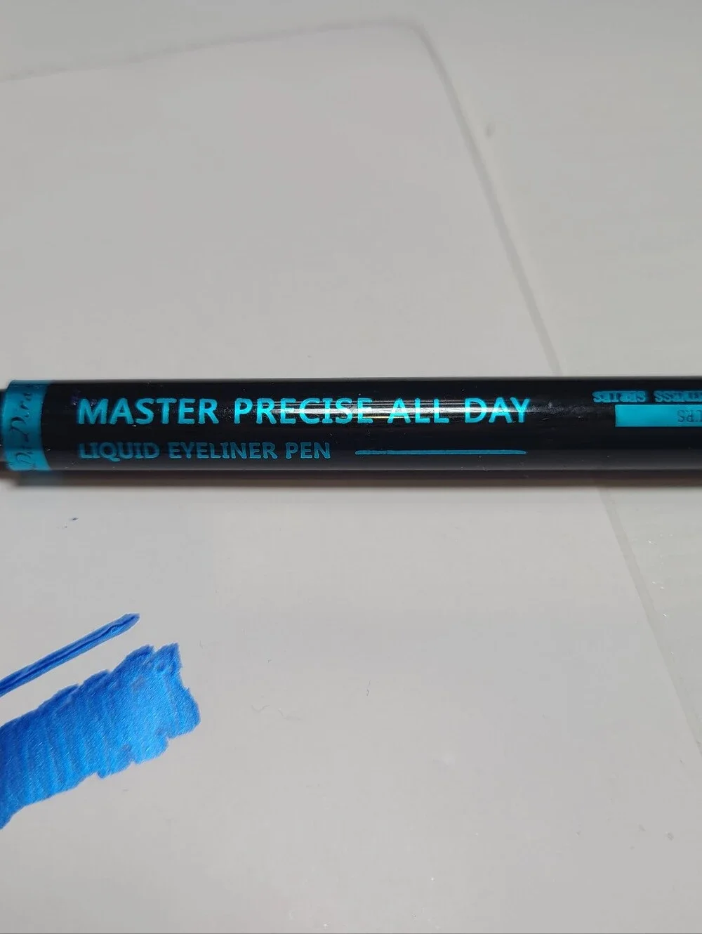 Master Precise 24hr Liquid Eyeliner Pen Trio - 1 Black and 2 Metallic